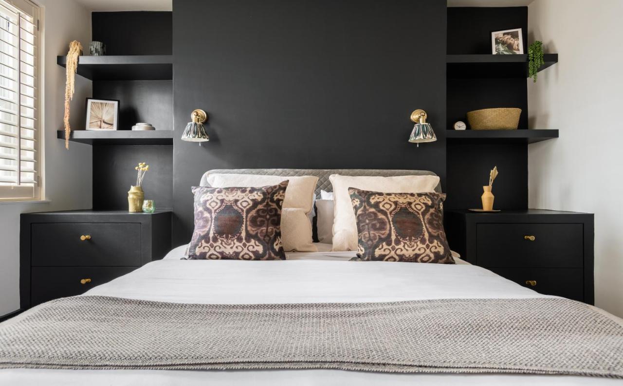 The Heart Of Shepherds Bush - Modern 2Bdr Apartment With Garden Londra Esterno foto